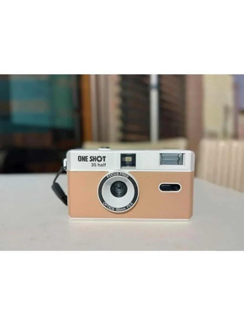 Retro 35mm Point & Shoot Film Camera - Reusable Half Frame, Built-in Flash, 36